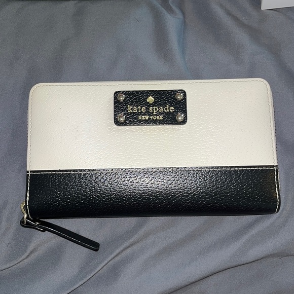 kate spade Handbags - KATE SPADE WALLET